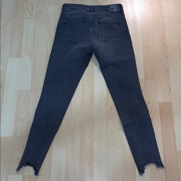 Zara jeans with Crystals on side - Picture 6 of 10